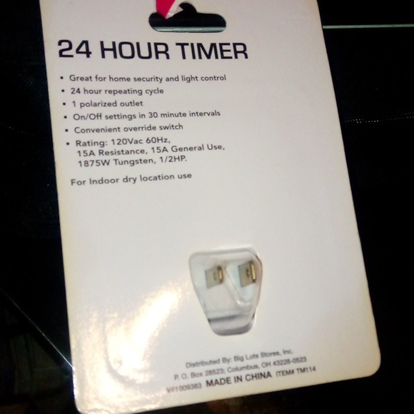 🆕 24Hr. Indoor timer.!. *Turns lights ON/OFF* @ANY Programed time* 120Vac 60Hz - Picture 2 of 2